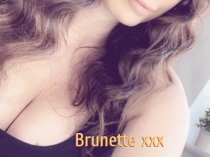 Brunette_xxx