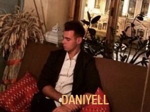 DANI_YELL