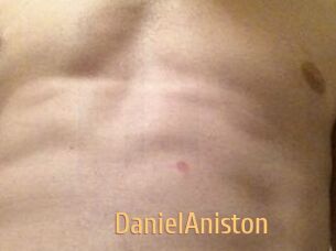 Daniel_Aniston