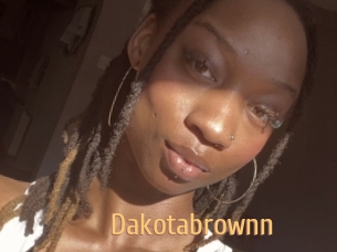 Dakotabrownn