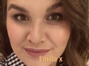 Emilia_x