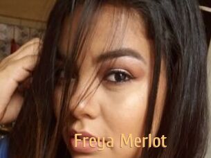 Freya_Merlot