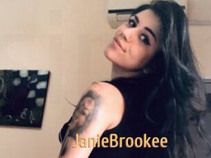 JanieBrookee