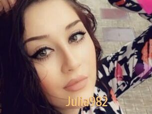 Julia982