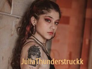 JuliaThunderstruckk