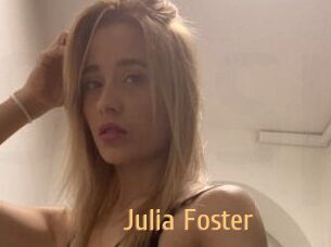 Julia_Foster