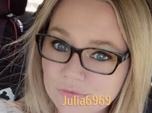 Julia6969