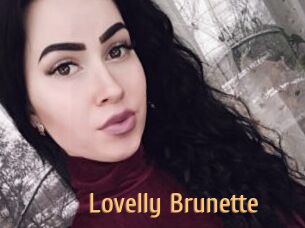 Lovelly_Brunette