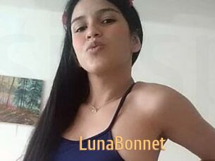 LunaBonnet