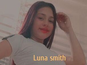 Luna_smith