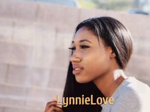 LynnieLove