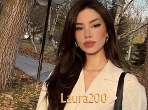 Laura200