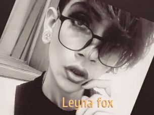 Leyna_fox