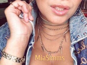 MiaSimms