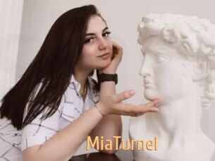 MiaTurnel