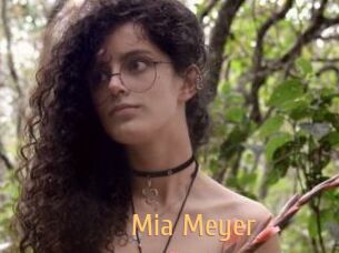 Mia_Meyer