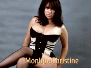 MoniqueChristine