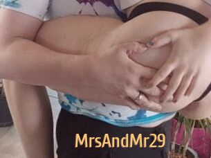 MrsAndMr29