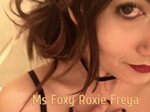 Ms_Foxy_Roxie_Freya