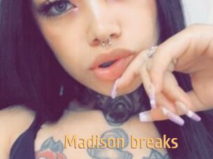 Madison_breaks