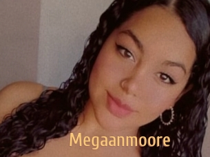 Megaanmoore