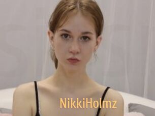 NikkiHolmz