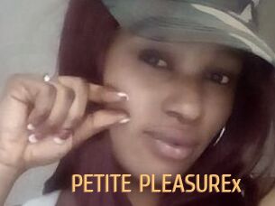 PETITE_PLEASUREx