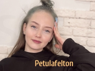 Petulafelton