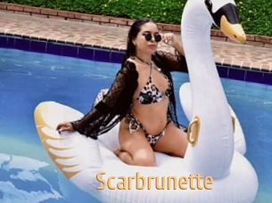 Scarbrunette