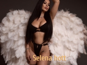 Selena_hott