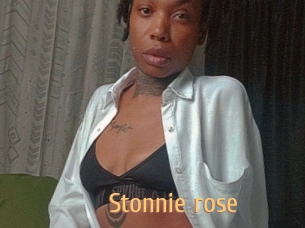 Stonnie_rose