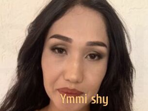 Ymmi_shy